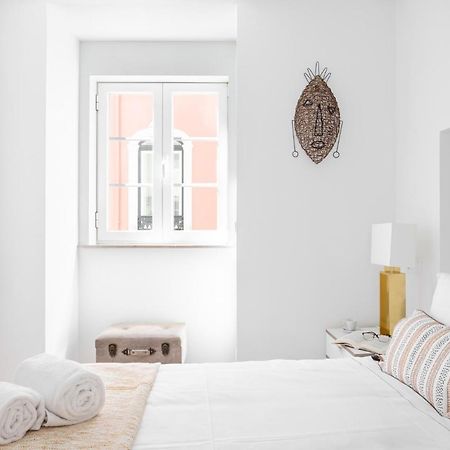 Joivy Principe Real 2Br Apt With Terrace Nearby Botanical Garden Of Lisboa Екстериор снимка