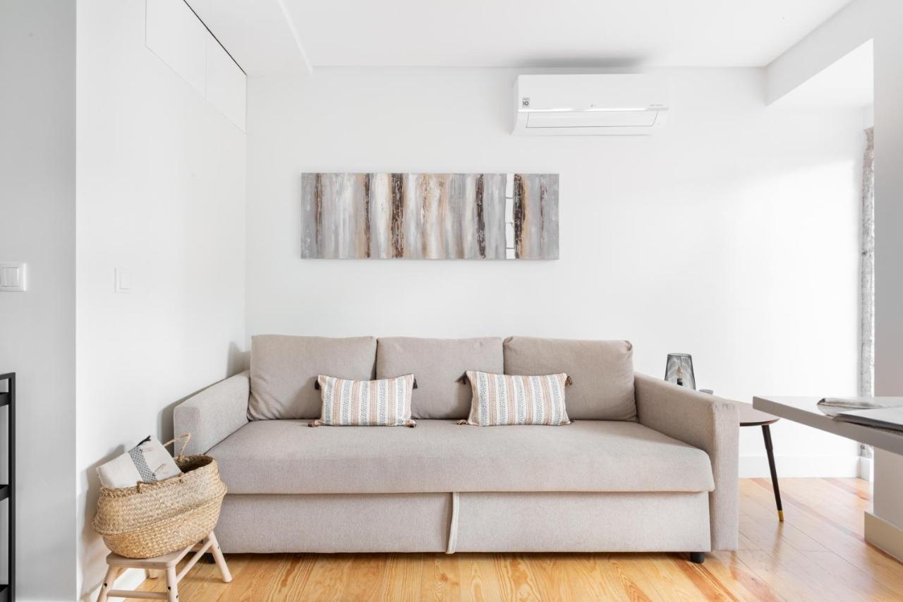 Joivy Principe Real 2Br Apt With Terrace Nearby Botanical Garden Of Lisboa Екстериор снимка