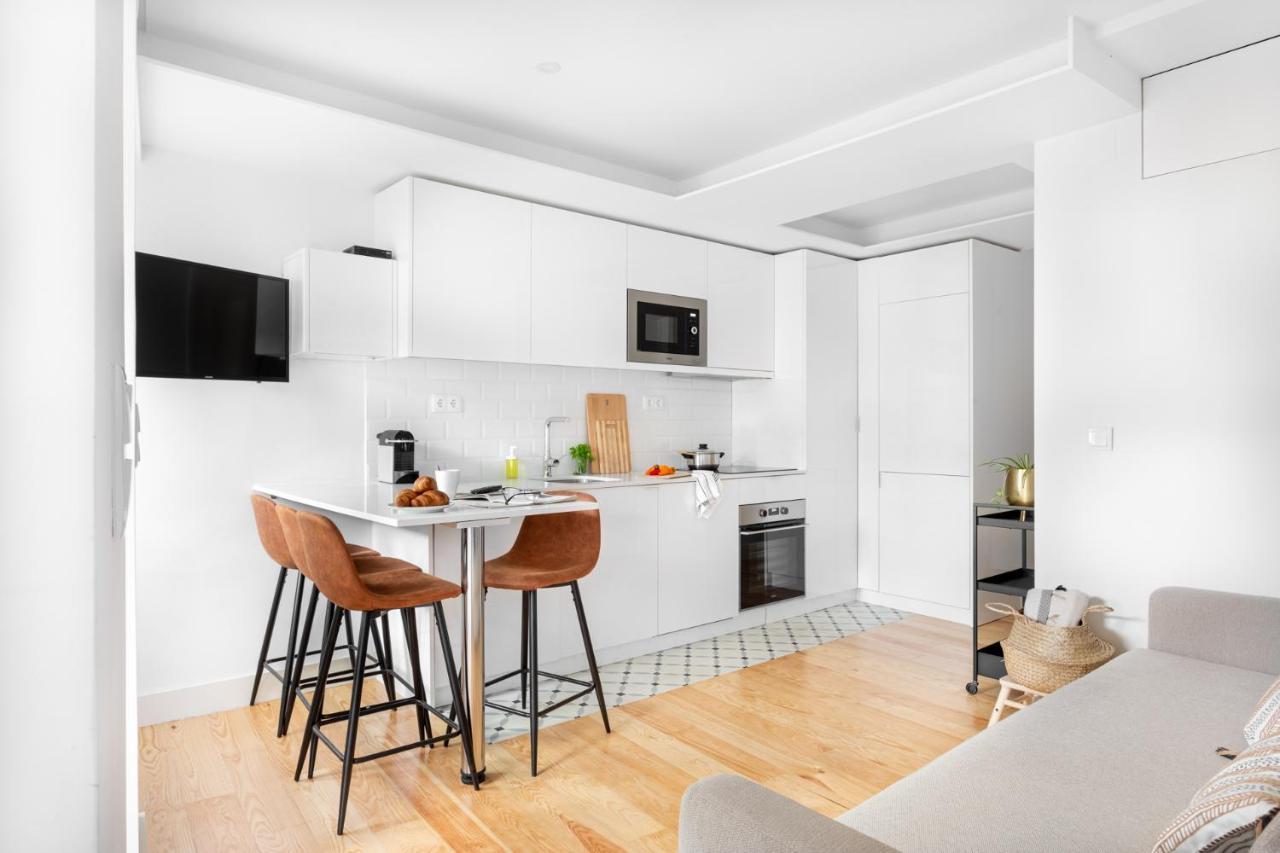 Joivy Principe Real 2Br Apt With Terrace Nearby Botanical Garden Of Lisboa Екстериор снимка